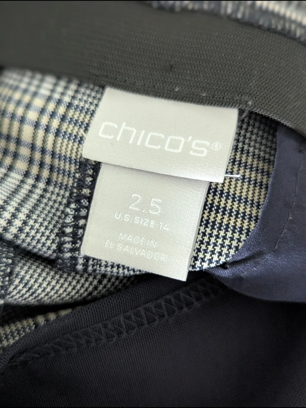 Chicos cropped wide